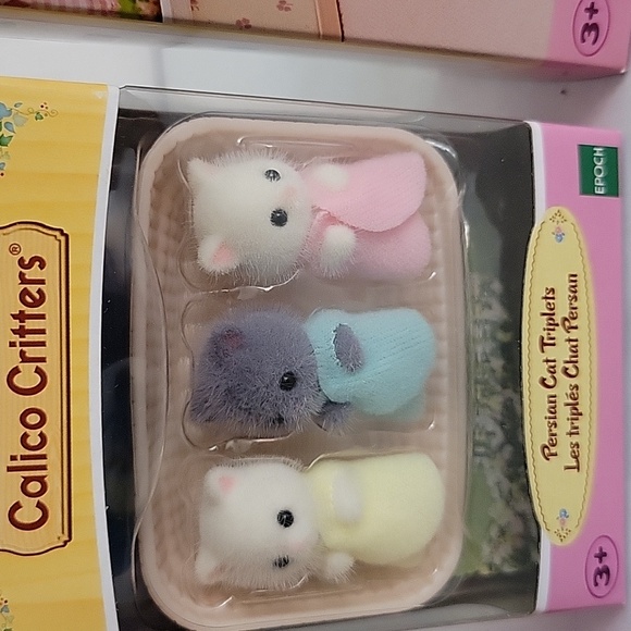 Calico Critters Persian Cat Family Bundle Set - Picture 5 of 10